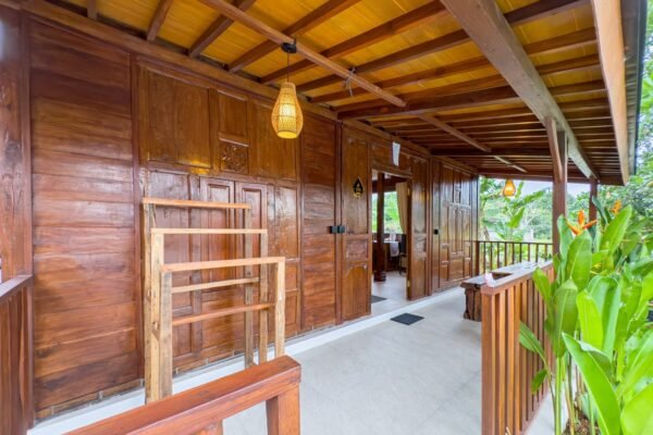 Omer Villa and Retreat4